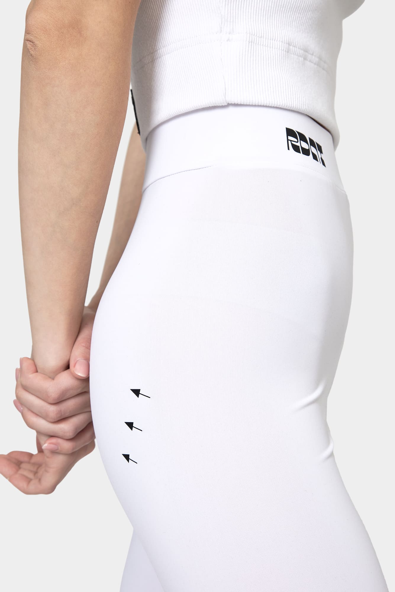 White short leggings WATER SHINE