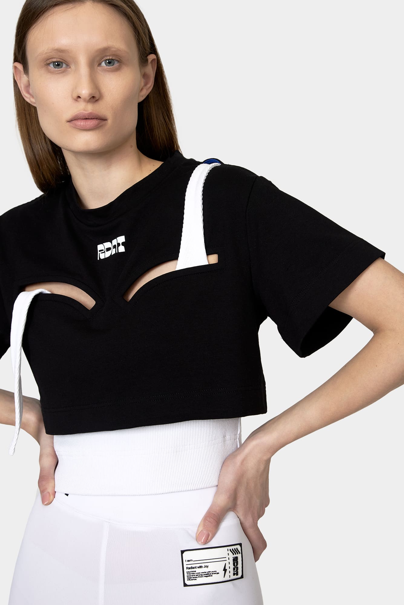Black crop top CLOSE YOUR EYES…