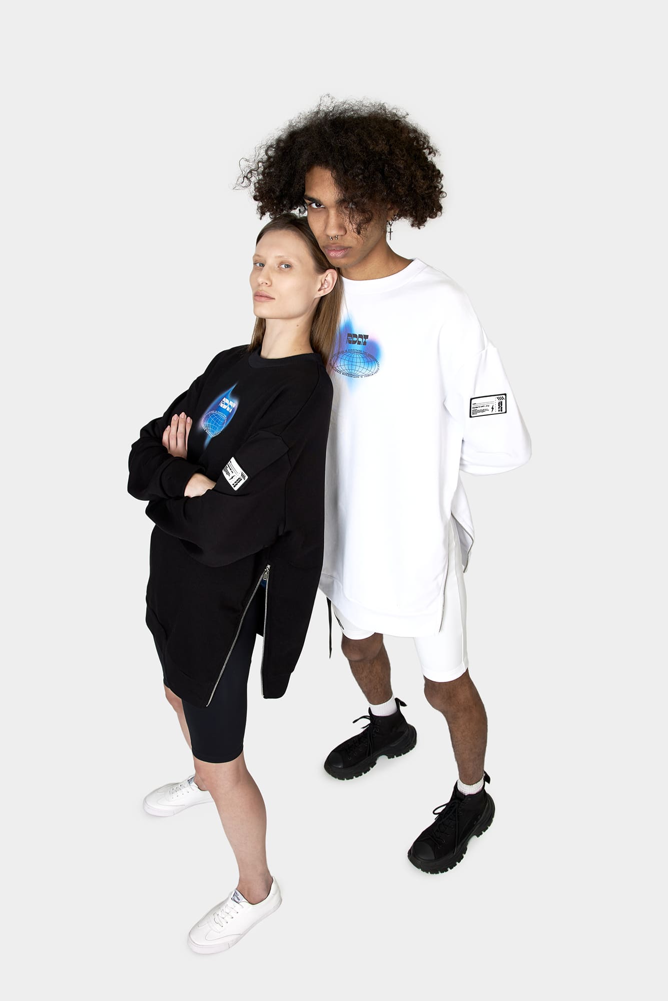 Black sweatshirt WATER SHINE