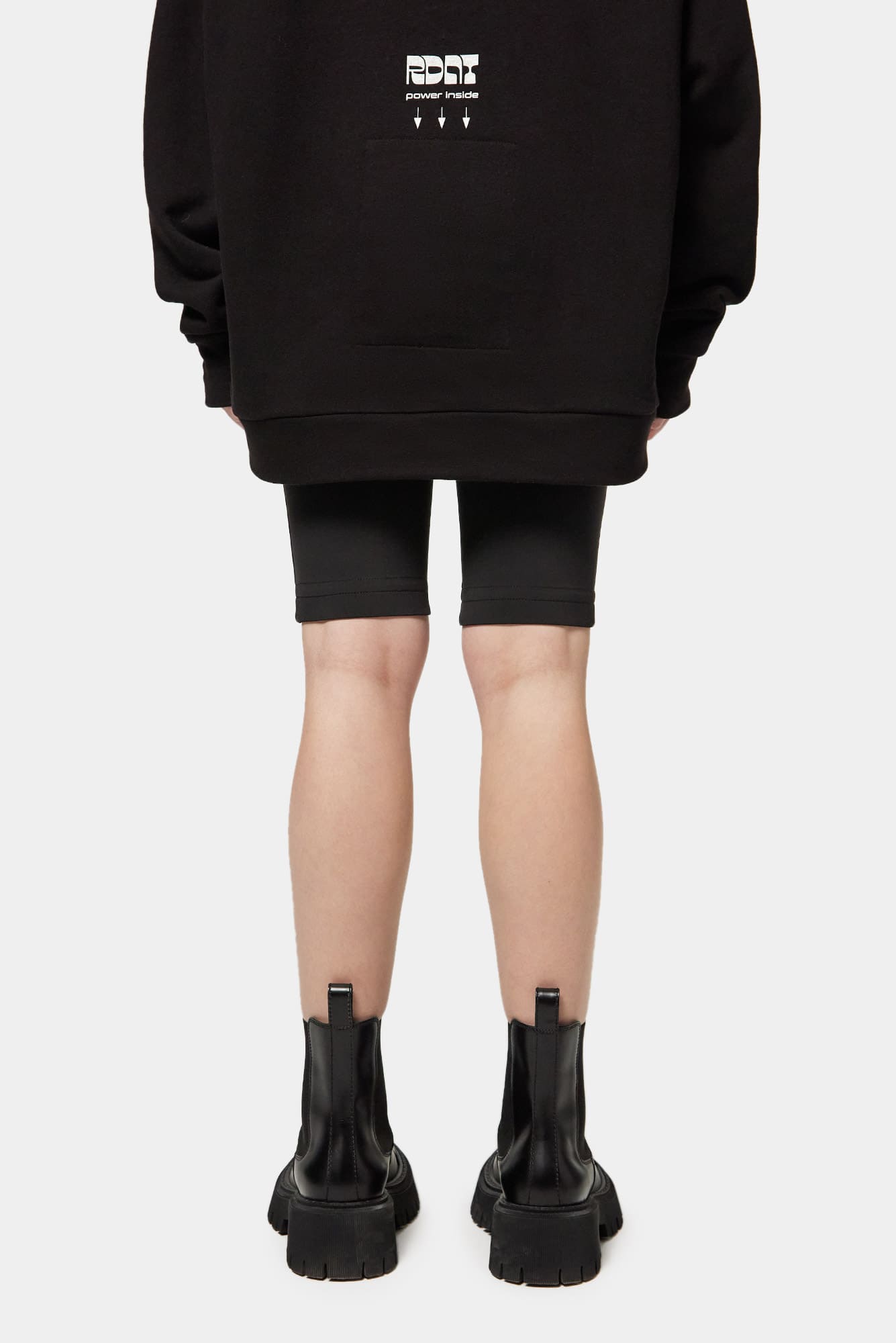 Black RDNT short leggings