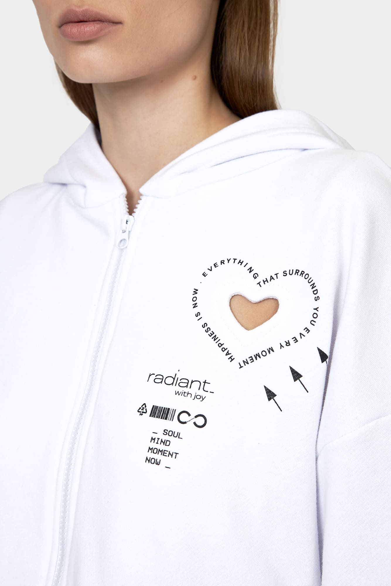 White hoodie HEART of UA